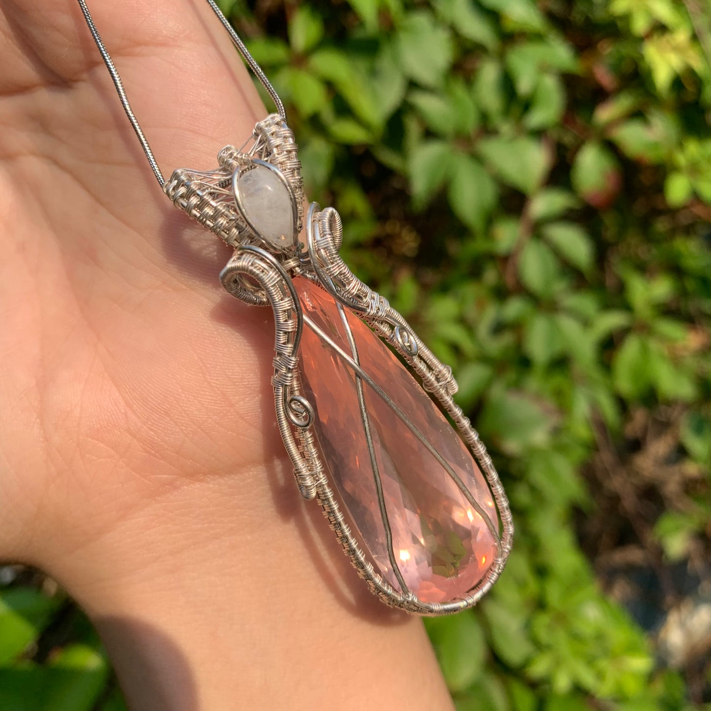 Cuarzo Rosa con Piedra Luna